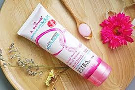 brightens and moisturizes your skin