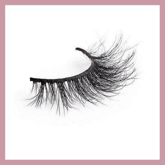 Victory 3D Natural Mink Lashes by Blake Lashes and Cosmetica